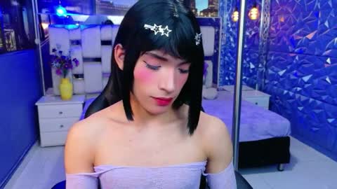 isaacnova online show from May 2026 01:07:02 PM