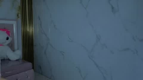 Snapshot of isabeau_s chatting on July 2026 01:06:02 PM isabeau_s online show from July 2026 01:06:02 PM