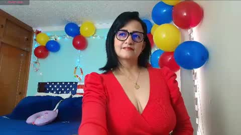 Snapshot of isabeel_sofia01 chatting on June 2026 04:22:02 PM Isabeel Sofia online show from June 2026 04:22:02 PM