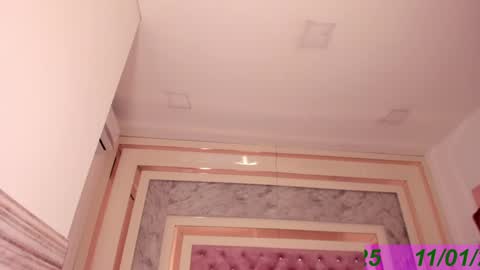 Isabel online show from January 2025 08:11:01 AM