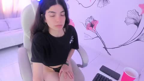 isabela_fiorelli online show from March 2025 12:39:02 PM