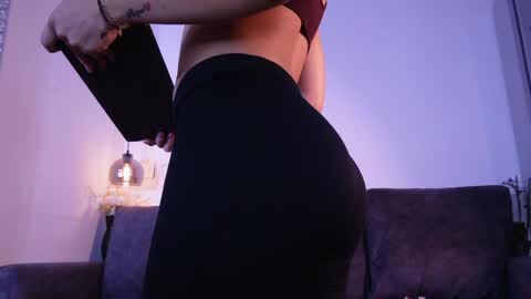 Isabela online show from May 2026 11:41:02 AM