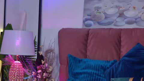 Snapshot of isabelasasha chatting on February 2025 10:59:02 AM Isa online show from February 2025 10:59:02 AM