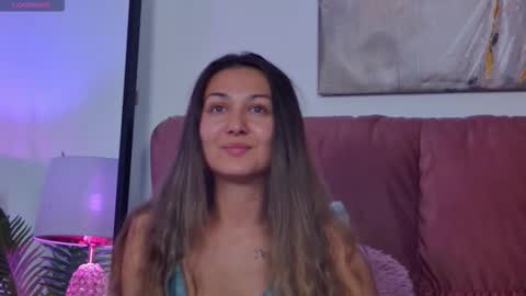 Snapshot of isabelasasha chatting on September 2025 06:35:01 AM Isa online show from September 2025 06:35:01 AM