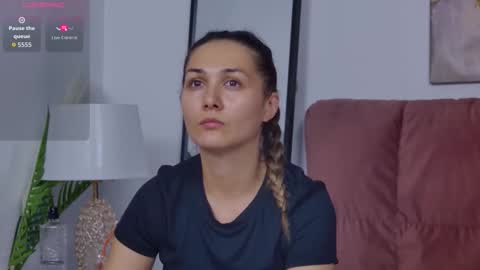 Snapshot of isabelasasha chatting on September 2025 07:41:02 AM Isa online show from September 2025 07:41:02 AM