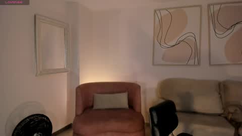 Snapshot of isabelbornner chatting on May 2026 11:17:01 AM Isabel Bornner online show from May 2026 11:17:01 AM