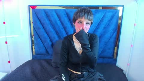 Isabel Cortez online show from September 2025 07:36:01 PM