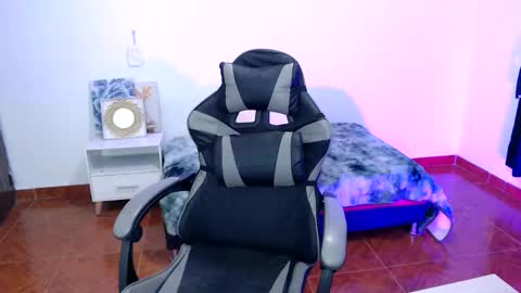 isabella__777 online show from December 2025 04:07:02 AM