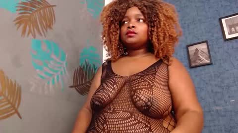 ISABELLA online show from November 2025 08:36:02 AM