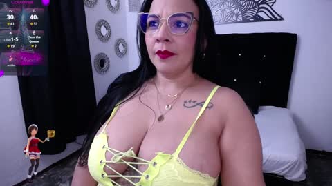 Snapshot of isabella_diprinzio chatting on January 2025 01:06:01 AM Isabella Di Prinzio online show from January 2025 01:06:01 AM