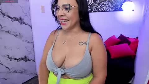 Isabella Di Prinzio online show from August 2026 10:44:01 PM