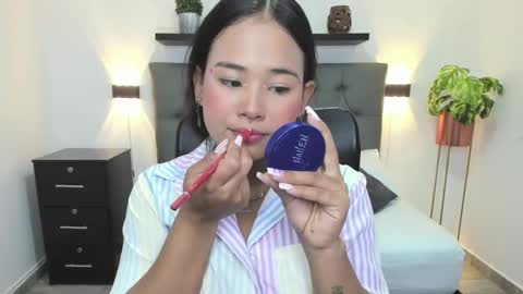 Snapshot of isabella_florez22 chatting on January 2025 12:03:02 PM Isabel florez online show from January 2025 12:03:02 PM