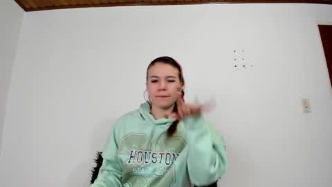 isabella_jaramillo online show from November 2025 11:55:02 AM