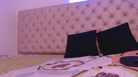 isabella_jazz online show from January 2025 04:19:01 PM