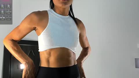 Snapshot of isabella_savina chatting on December 2024 09:46:01 PM Isabella online show from December 2024 09:46:01 PM