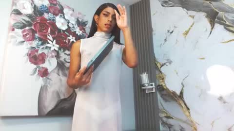 Isabella online show from January 2026 08:00:02 PM