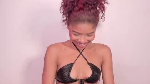 Snapshot of isabella_sex18 chatting on January 2025 03:26:01 AM isabella online show from January 2025 03:26:01 AM