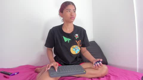 Snapshot of isabella_sex18 chatting on February 2025 02:38:02 AM isabella online show from February 2025 02:38:02 AM