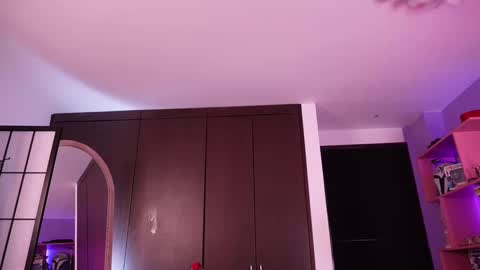 Snapshot of isabellacrz chatting on December 2024 03:45:02 AM isabellacrz online show from December 2024 03:45:02 AM