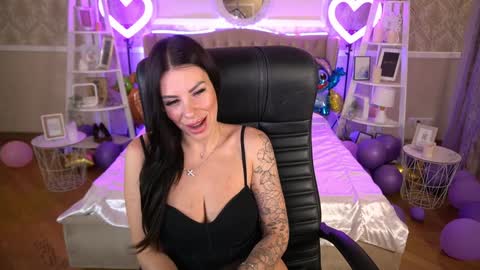 Marina online show from January 2025 04:48:02 PM