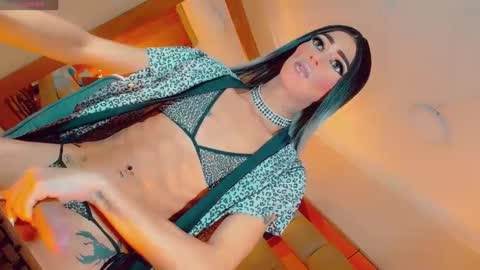 isabellagirs online show from September 2025 04:50:01 AM