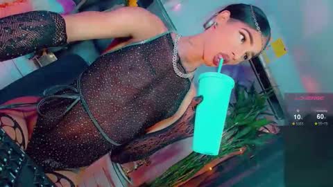 isabellagirs online show from April 2026 07:40:02 PM