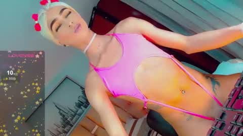 Snapshot of isabellagirs chatting on July 2026 07:17:02 PM isabellagirs online show from July 2026 07:17:02 PM