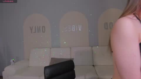 Snapshot of isabellamoretti1 chatting on July 2026 04:10:01 AM Isabella Moretti online show from July 2026 04:10:01 AM