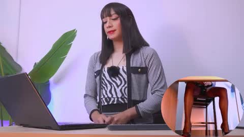 Snapshot of isabellanylon chatting on April 2026 06:16:02 PM Help me with your follow independent model isabela online show from April 2026 06:16:02 PM