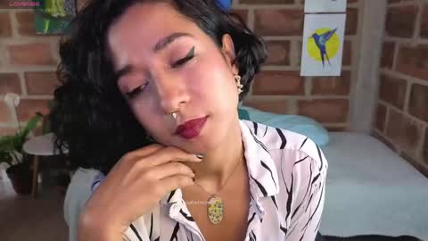 Isabela Paz online show from June 2026 03:03:01 PM