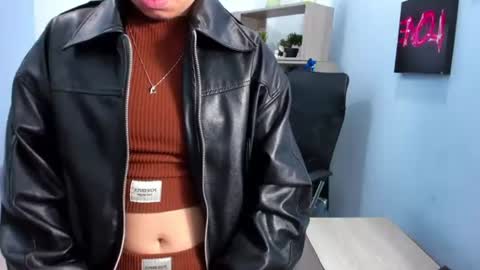 Snapshot of isabellasummer_ chatting on June 2026 02:17:02 PM isebella online show from June 2026 02:17:02 PM