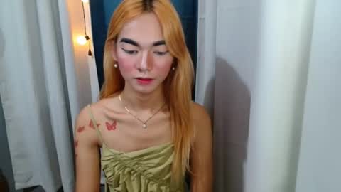 isabellatx online show from April 2026 04:23:01 PM