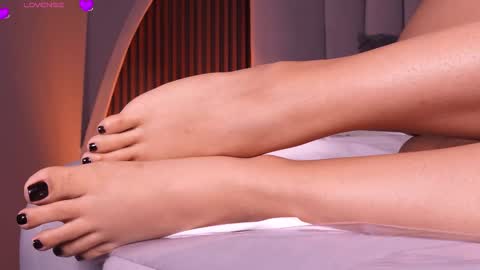 Snapshot of isabellax21 chatting on March 2026 08:26:33 AM Isa online show from March 2026 08:26:33 AM