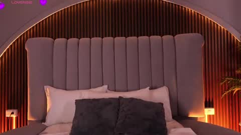 Snapshot of isabellax21 chatting on April 2026 04:26:02 AM Isa online show from April 2026 04:26:02 AM