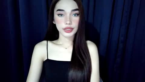 Snapshot of isabelle_willis chatting on May 2026 01:40:01 PM Isabelle online show from May 2026 01:40:01 PM