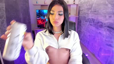 Isa online show from December 2024 05:25:01 AM