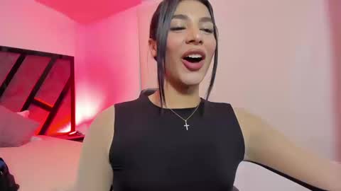 Isa online show from September 2025 10:53:01 PM