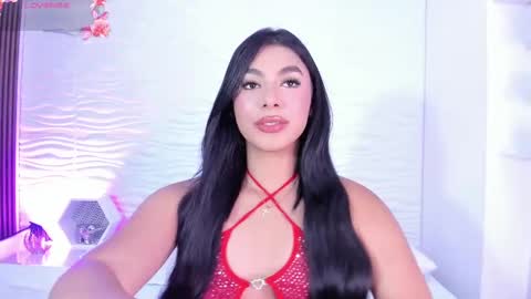 Isa online show from November 2025 09:35:01 PM