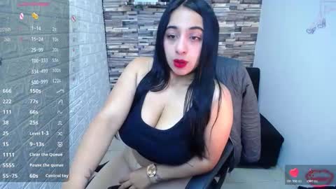 Snapshot of isabelsaenzxx chatting on December 2025 12:54:01 PM Hi there im Isabelsaenzxx online show from December 2025 12:54:01 PM