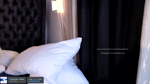 Snapshot of isabeyferrec chatting on January 2025 10:02:01 PM ISABEY online show from January 2025 10:02:01 PM