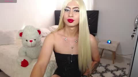 Snapshot of isadora_conde1_ chatting on July 2026 01:02:01 PM isadora online show from July 2026 01:02:01 PM