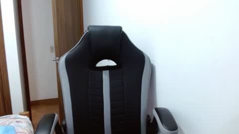 Snapshot of isadoraelite16 chatting on January 2025 02:15:01 AM ISADORA online show from January 2025 02:15:01 AM