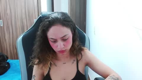 Snapshot of isadoraelite16 chatting on February 2025 11:59:02 PM ISADORA online show from February 2025 11:59:02 PM