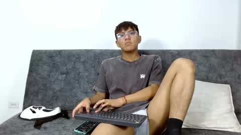 Snapshot of isak_lane chatting on November 2025 01:51:02 AM isak_lane online show from November 2025 01:51:02 AM