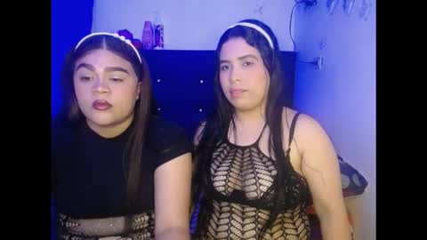 Snapshot of isamoon99 chatting on November 2025 11:15:01 PM Isa online show from November 2025 11:15:01 PM