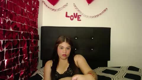Snapshot of isamoon99 chatting on February 2026 07:41:02 PM Isa online show from February 2026 07:41:02 PM