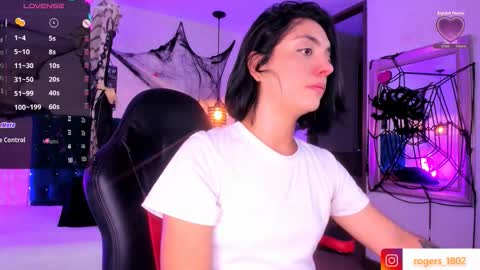 isabel  online show from October 2025 08:55:02 PM