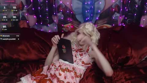 Sele online show from December 2025 10:14:01 PM