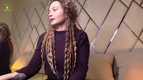 Snapshot of ishtardivine chatting on December 2025 10:41:02 AM Ishtar online show from December 2025 10:41:02 AM