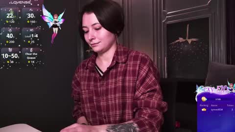 Snapshot of ishtardivine chatting on April 2026 10:56:01 AM Ishtar online show from April 2026 10:56:01 AM